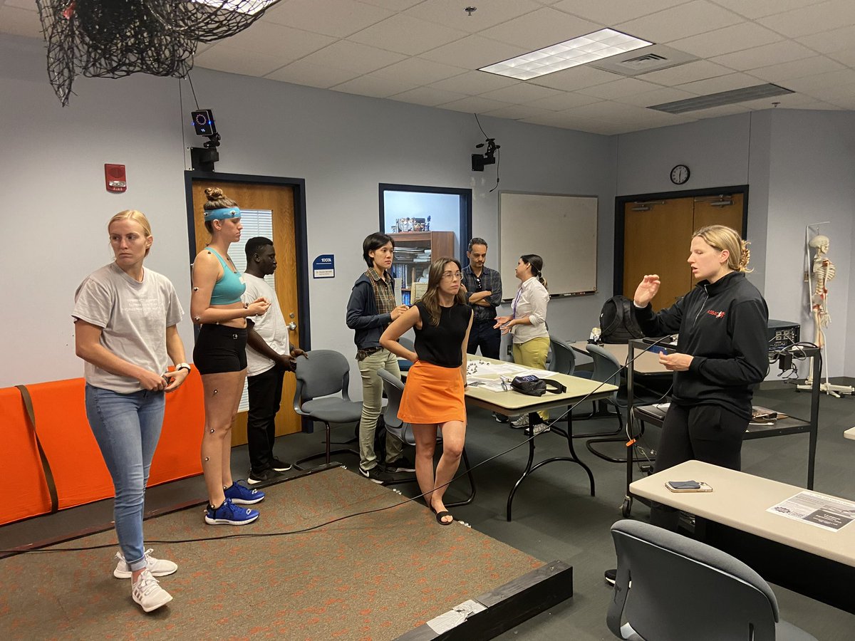 ODUBiomechanics's tweet photo. That’s a wrap on our first in-service! Big shout out to @LLuginsland for running an incredible demonstration on Vicon! Contact us for more details on how you can become a member of our club and be on the lookout for more events like this 👏🏻 https://t.co/FjitraVnGc