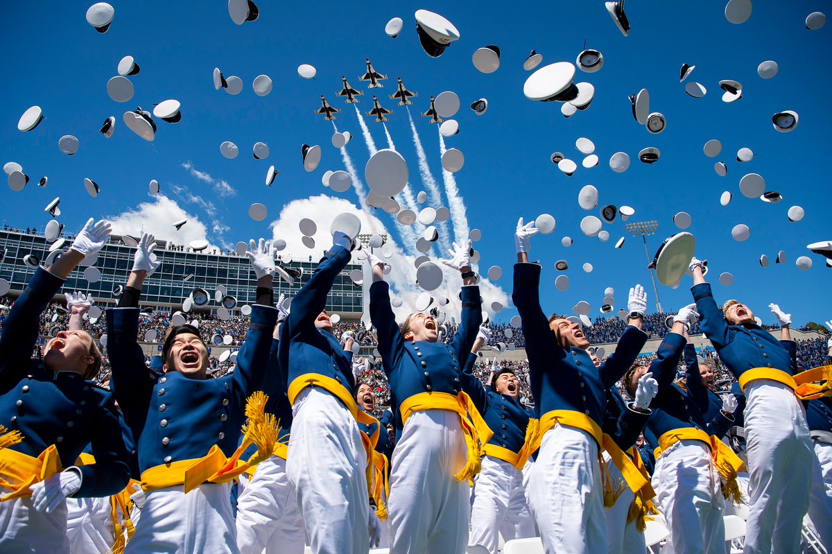 af_academy's tweet photo. #YourAcademy makes the grade again.
The Air Force Academy is rated one of the nation's best undergrad institutions by U.S. News &amp; World Report.  
The latest rankings puts us3⃣ in Top Public Schools and 1⃣ in Astronautical Engineering.
https://t.co/3e2jKNyAtM https://t.co/6fBxrcm4KE