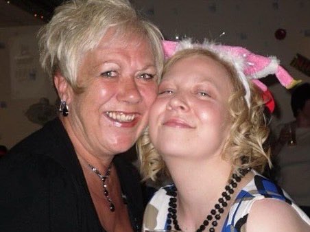 Debra Hughes tweet media