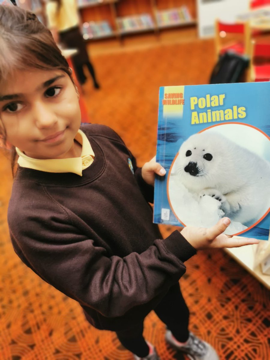 Our Primary 4 class love reading! They had a great time today on their trip to Pollokshields Library <a href="/GlasgowLib/">Glasgow Libraries</a> <a href="/literacyfor_ALL/">Literacy for ALL</a> 📚#GlasgowLovesReading22 #Primary4LoveReading #Bookworms