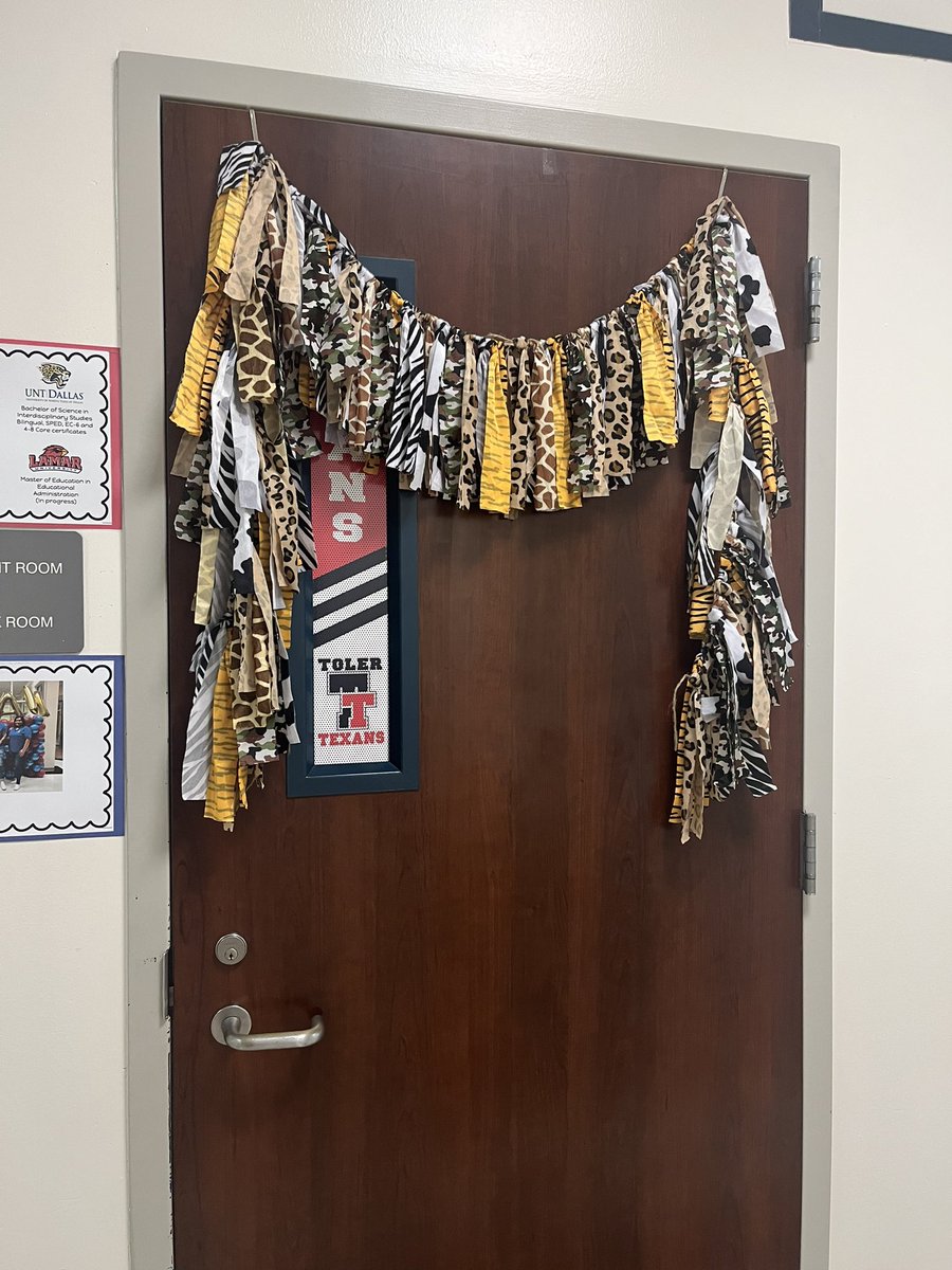 Mylinda Willcut (@mwillcut) on Twitter photo Ms. Carrera is bringing Amplify to life!! I love that she’s taking it to the next level to ensure student engagement! <a href="/AdamsTechEd/">Jason Adams</a> @sarasalas5511 <a href="/Toler_Texans/">Toler Elementary</a> Ms. Carrera is bringing Amplify to life!! I love that she’s taking it to the next level to ensure student engagement! <a href="/AdamsTechEd/">Jason Adams</a> @sarasalas5511 <a href="/Toler_Texans/">Toler Elementary</a>