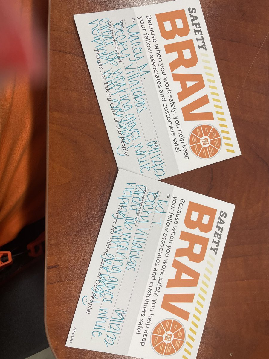 #Safetytakeseveryone #3209itshammertime Great Job Macey and Ed for working safe and wearing your gloves while helping with garbage! @GarganoTom <a href="/whood42/">Will Hood</a> <a href="/Rana_Marrie/">Rana J</a> <a href="/macey_meyers03/">Macey Meyers</a>