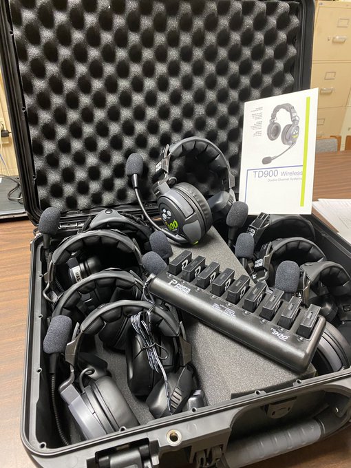 RiddellRepMW's tweet photo. How was your #GameDay communication this week? 
If you answered (NOT GOOD) and need new a system please let us know @RiddellSports we have a great relationship with @PortaPhone 🇺🇸 https://t.co/ZP3NObfimy