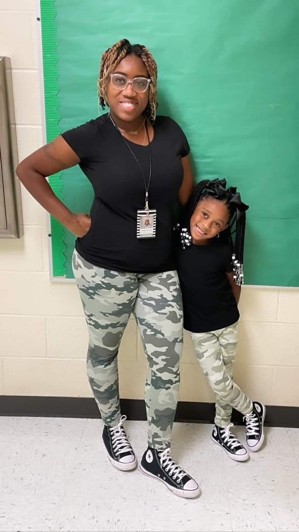 WMGreenFWISD's tweet photo. "Together we're Stronger!" Today we wore camouflage in support of the many military opportunities.
Tomorrow wear your favorite college team hat as we say, "Hats off to higher education.
#WMGreen #FWISD #EducationGoGetItWeek https://t.co/oVSGFGj5u8