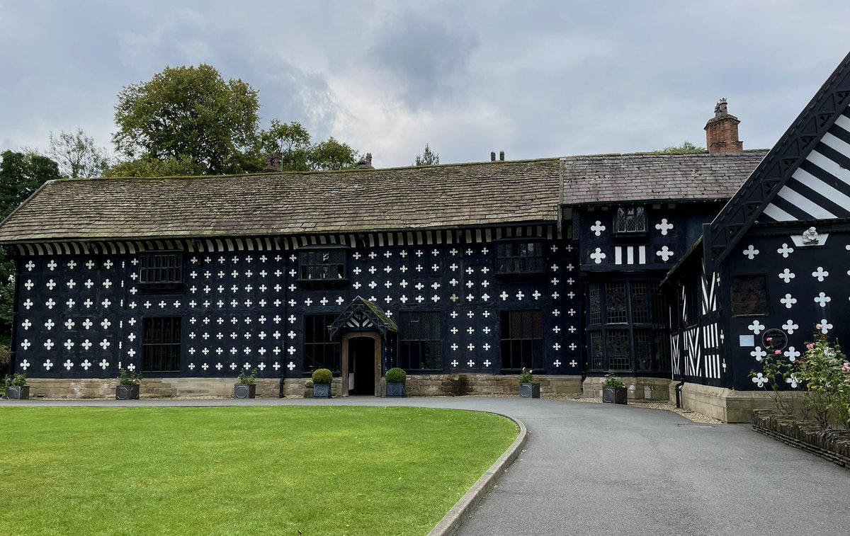 CodyTHenry's tweet photo. Visited #heritage sites both old and new, like @SamlesburyHall, the #AliceNutter statue in #Roughlee, St. Mary’s in #Newchurch, and of course @WitchesGalore /3 https://t.co/tRT4c1R6AJ