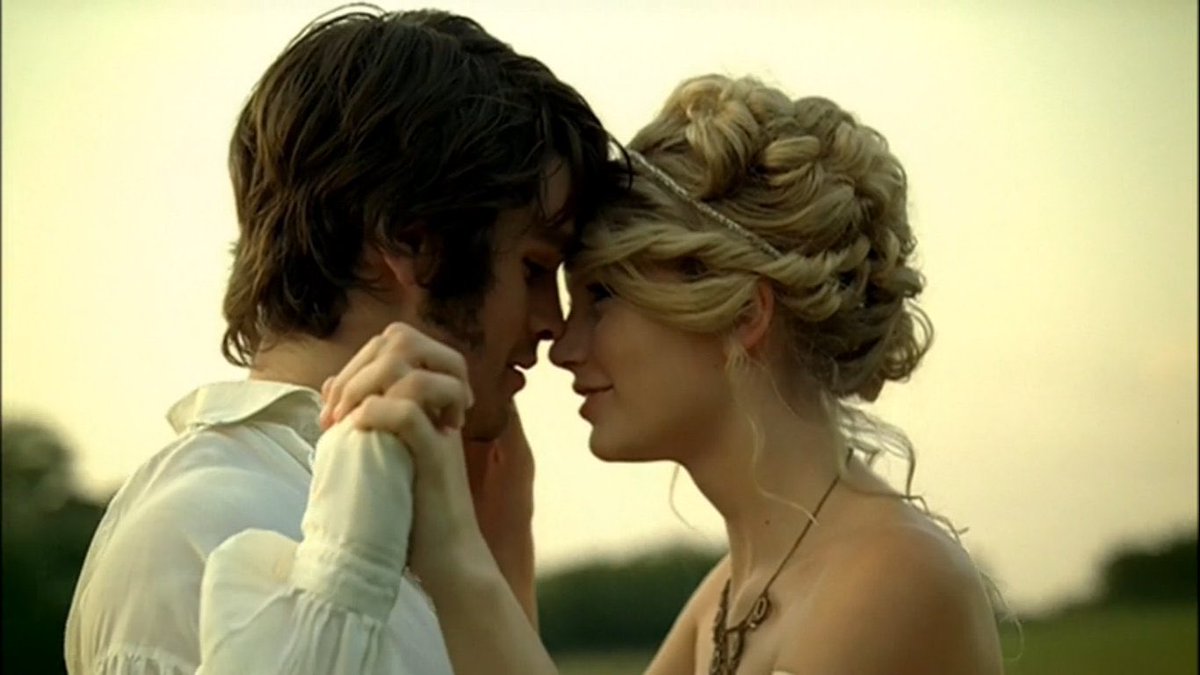 tracklist's tweet photo. "Love Story" - Taylor Swift
12/09/2008 https://t.co/361supKGcB