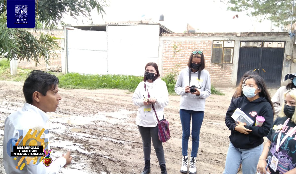 ENESUNAMLEON's tweet photo. El estudiantado de la licenciatura en #DGI visito la sede de #FundaciónLeón,en la comunidad de San Juan de Abajo; permitiéndoles conocer el trabajo y proyectos que realizan a favor de la comunidad. Gracias #ENESLeón por el apoyo a este programa de intervención social
#OrgulloENES https://t.co/4lCrSD3qLF