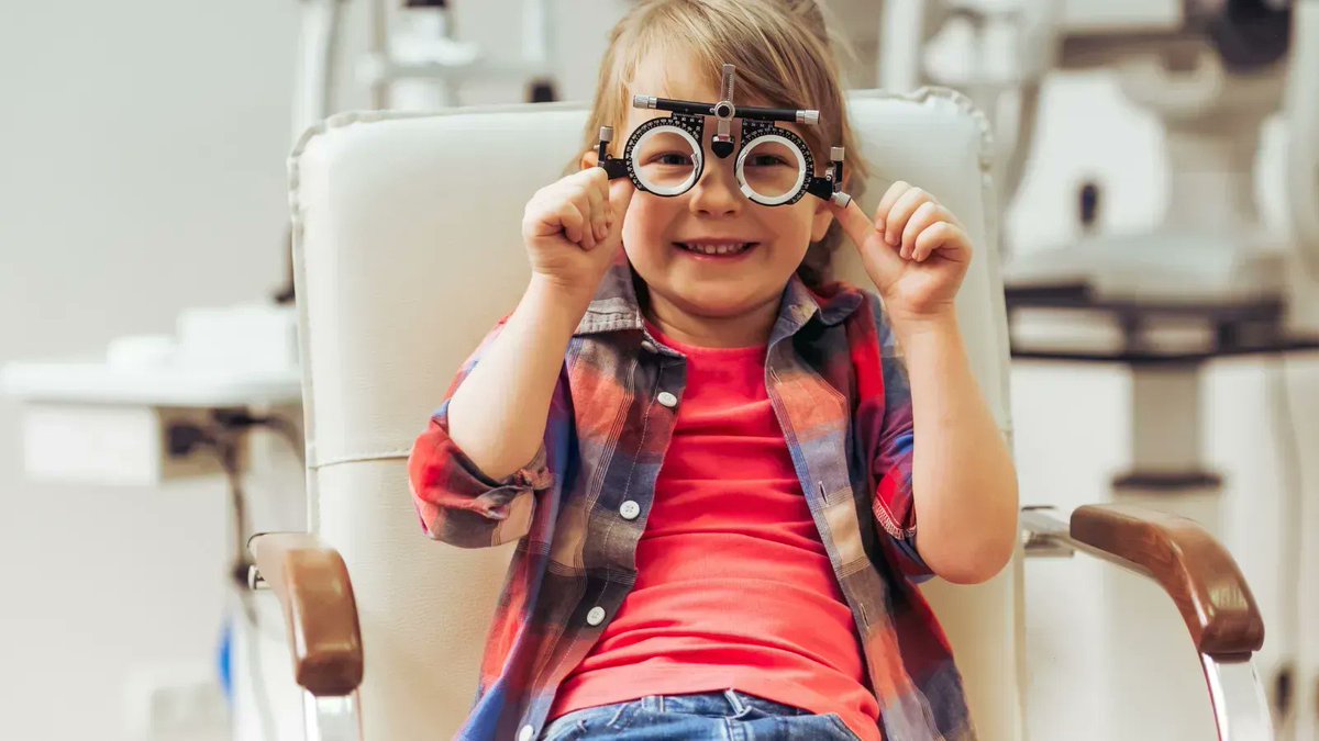 eyecarefaq's tweet photo. Parents, has your child had an eye test? Did you know that you don’t need to be able to read to have your eyes tested #eyecareFAQ #EyeHealthMatters #SightTests #BacktoSchool https://t.co/x4MtHJxtpE