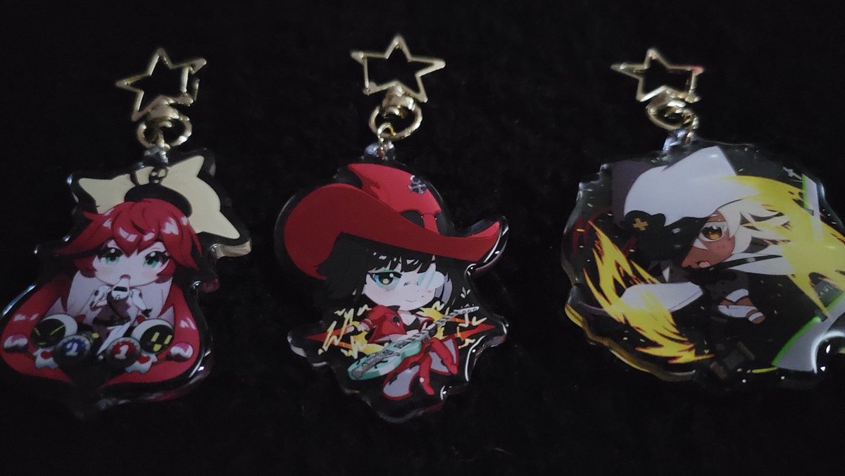 MACEchist's tweet photo. Strive charms from @Kuutochi came in safe and sound! They look great! https://t.co/qbva2wn7dM