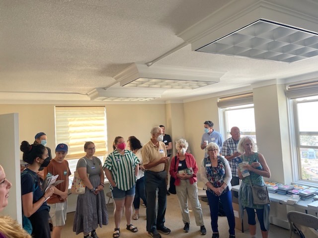 larsenrick's tweet photo. Thanks to the team for showing up to support @aliciarulefor42, @DrShewmake and Joe Timmons yesterday. Dedicated volunteers are the backbone of grassroots movements. Let’s #keepcongressblue! https://t.co/pQTo0LmXfL