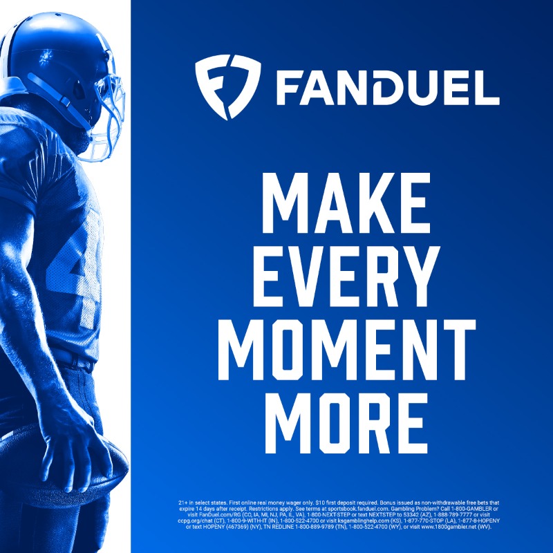 FanDuelSports's tweet photo. 🏈 College football is here. New customers can get up to $1,000 back in free bets if your first bet doesn’t win! 🏈
