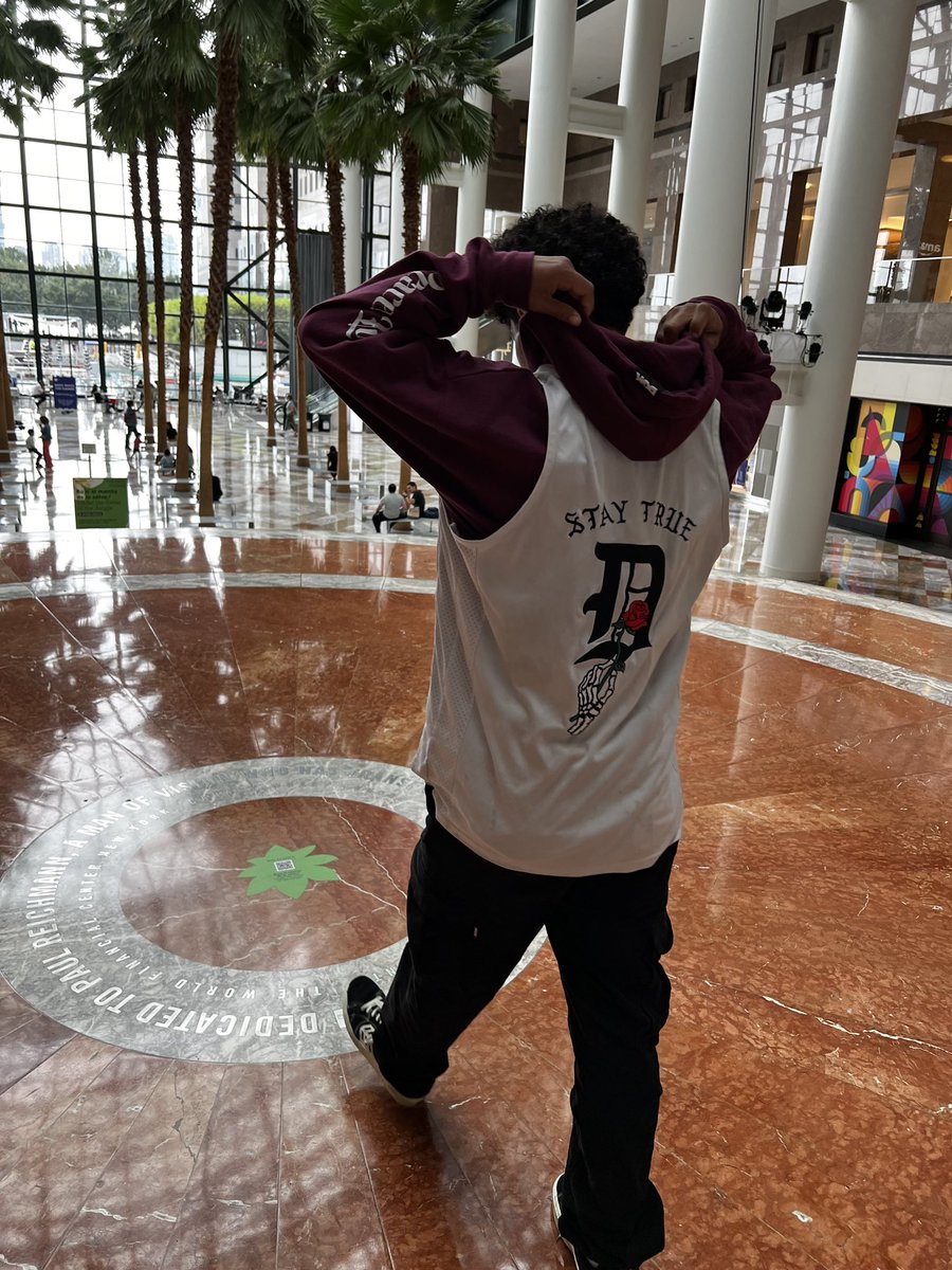 Trap_deon's tweet photo. Nyc https://t.co/WL62vLRBSf