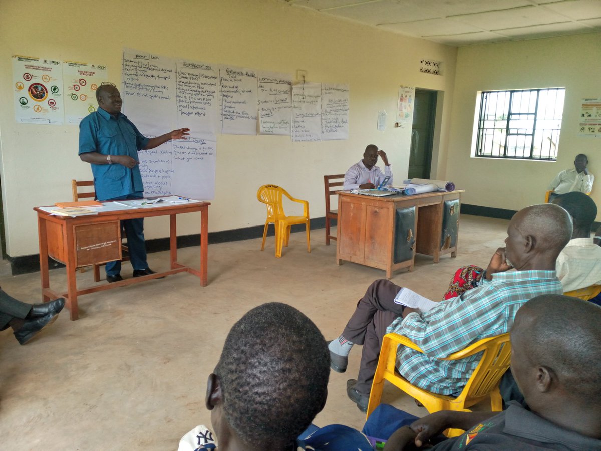 LocalOmoro's tweet photo. Today Omoro District trained PDM-PDCs on Parish development model pillars. The 7member parish Committee were taken through the seven pillars of PDM by the District TOT joint by the RDC and the LCV Chairperson. https://t.co/PWSFommRZ7