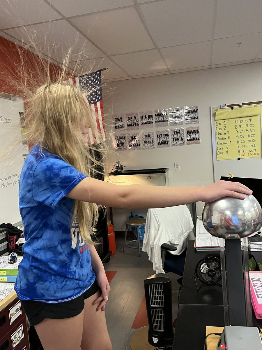 MrsStark79's tweet photo. What better way to introduce Static Electricity than the Van de Graaff Generator! @Kirn_MS @CalcYouLessToo #scienceiscool https://t.co/divjp5swSh