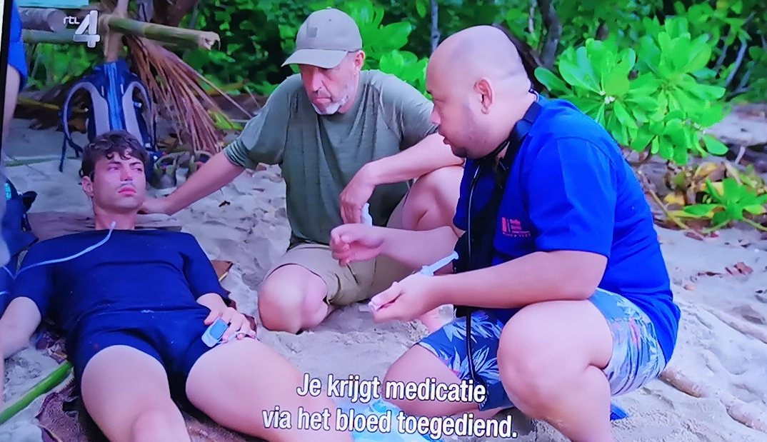 JoyceDFoto's tweet image. "Ons moeder zeej nog
Doe dat nou nie maar ik dee het toch"..... #Niek 🙈 #ExpeditieRobinson