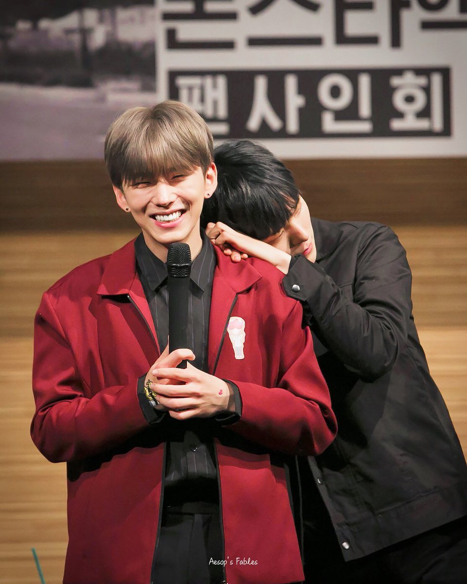 silverkihyuk's tweet photo. chapter 3 (15k) is up 💕

🔗 https://t.co/BVJkoFOzLM https://t.co/Lqb4tx9Ft8