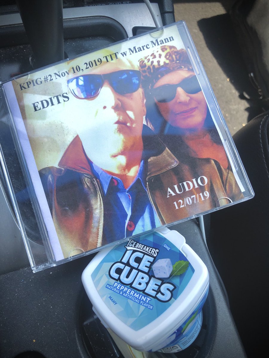 tyrantmichael's tweet photo. TITs in Santa Cruz…Cooler than an Ice Cube!          #kpig #tyrantsintherapy #punkcabaret #funny #sonny&amp;cheronacid #drunkwomen #kissmyfist https://t.co/vqjCGTbZJx