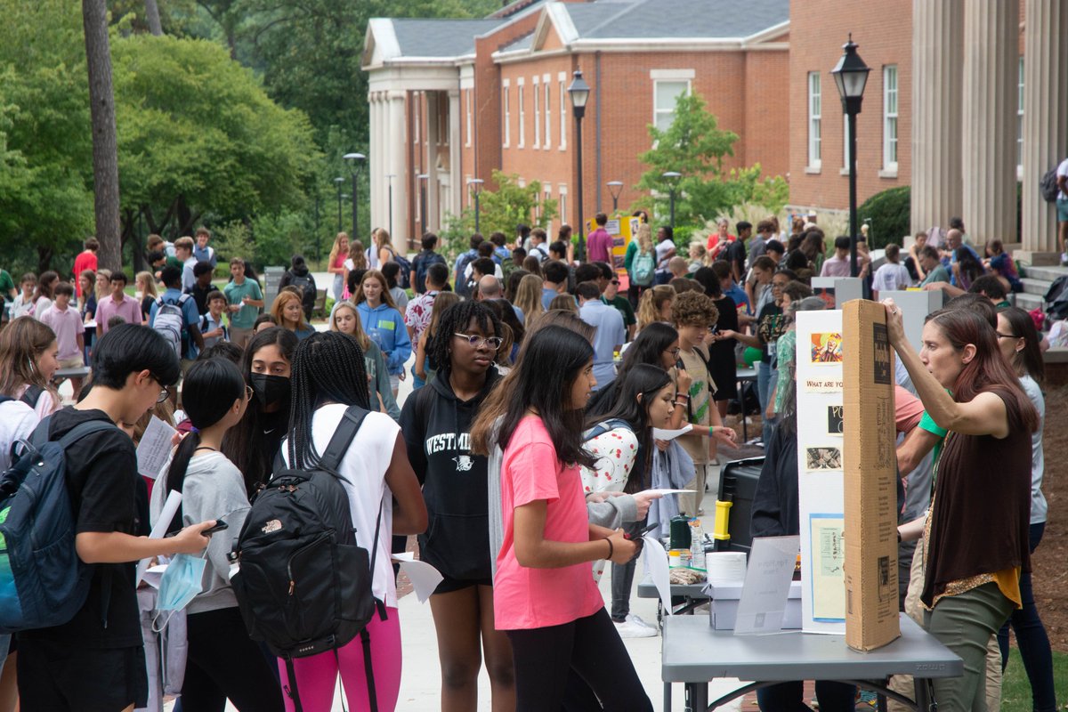 WestminsterATL's tweet photo. Campus was buzzing last Friday as the JanTerm Fair took over the quad. Upper School students went table to table to hear from faculty about the course offerings for #JanTerm23—with 44 total courses to choose from narrowing it down won't be easy! https://t.co/1yzMyc9bW8