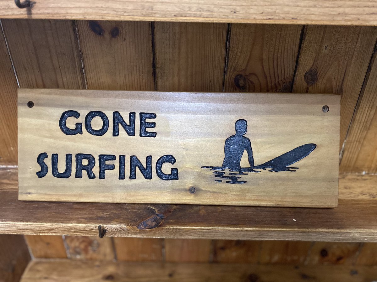 shallowrocks's tweet photo. Starting get better at routing the logo but lots to improve 🤞                                  

#woodsigns
#shallowrocks https://t.co/m5hihgtNZX