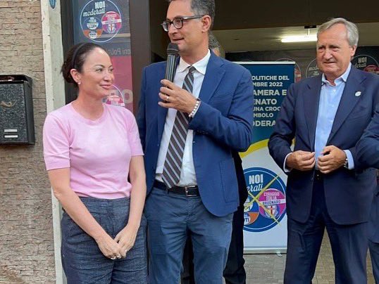 SemenzatoMarti's tweet photo. #PERSONE e #TERRITORIO | I territori vanno vissuti con competenza e consapevolezza.

#Sicilia - #Calabria - #Puglia terre con potenziali enormi e persone di gran CUORE.

#ElezioniPolitiche2022 #NoiModerati https://t.co/M3qwaJSfkq