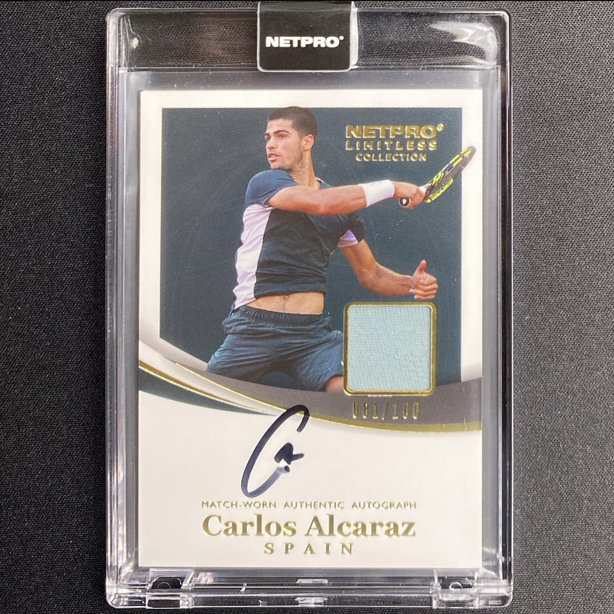 BreaksOnDeck's tweet image. 2022 NETPRO LIMITLESS COLLECTION CARLOS ALCARAZ ROOKIE PATCH AUTOGRAPH #/100 (C-2) 🔥 🎾

YOUR 2022 US OPEN MENS SINGLES CHAMPION! &amp;amp; THE YOUNGEST RANKED #1 IN TENNIS HISTORY CARLITOS ALCARAZ!

@NETPROCARDS #NETPRO #NETPROTENNIS #NETPROCARDS #TENNISCARDS #ATP #TENNIS #USOPEN