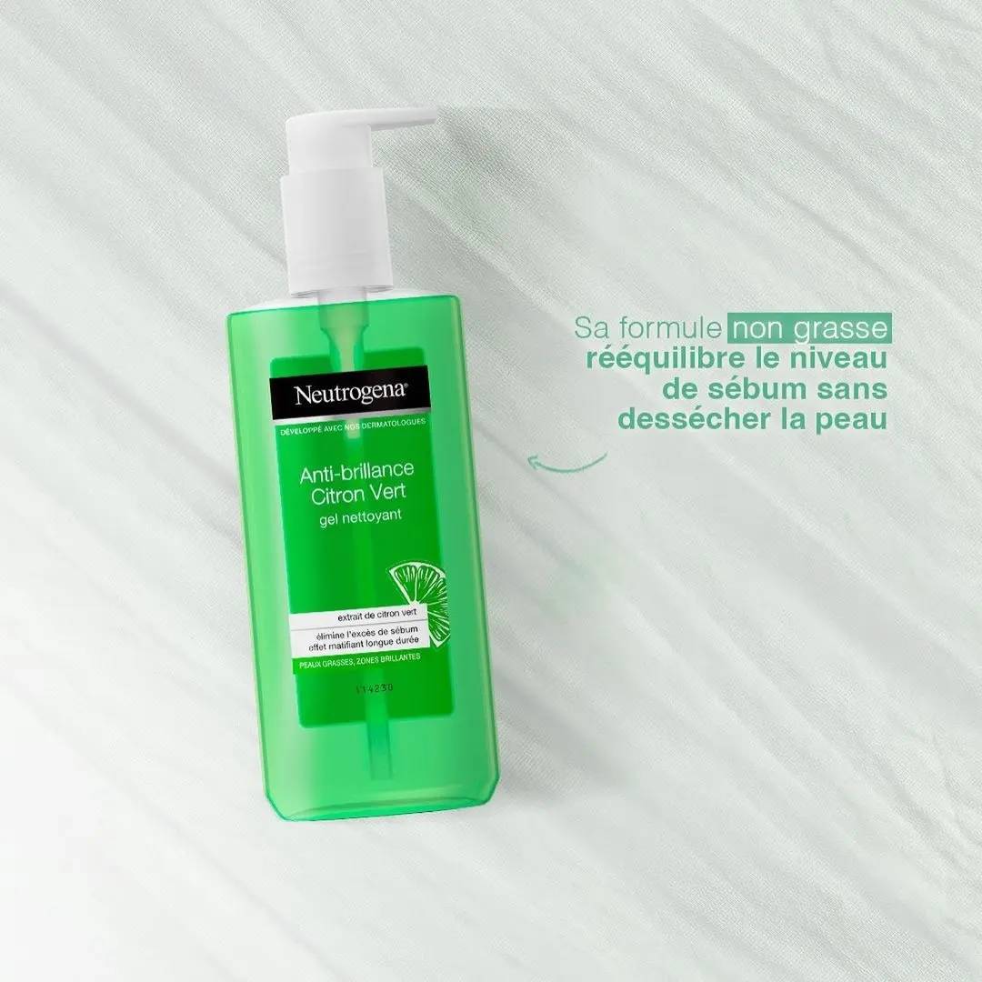 UniversCosmetix's tweet photo. #neutrogena ☀️ Avec cette chaleur, notre peau est moite et brillante 🥵 alors que tout ce que l'on veut c'est un peu de fraîcheur 🌬🍋💚

Nous avons la solution ! Le gel nettoyant Anti-Brillance, enrichi en citron vert et en aloe vera

https://t.co/W138O6BbNP https://t.co/EIwdTDXRbP