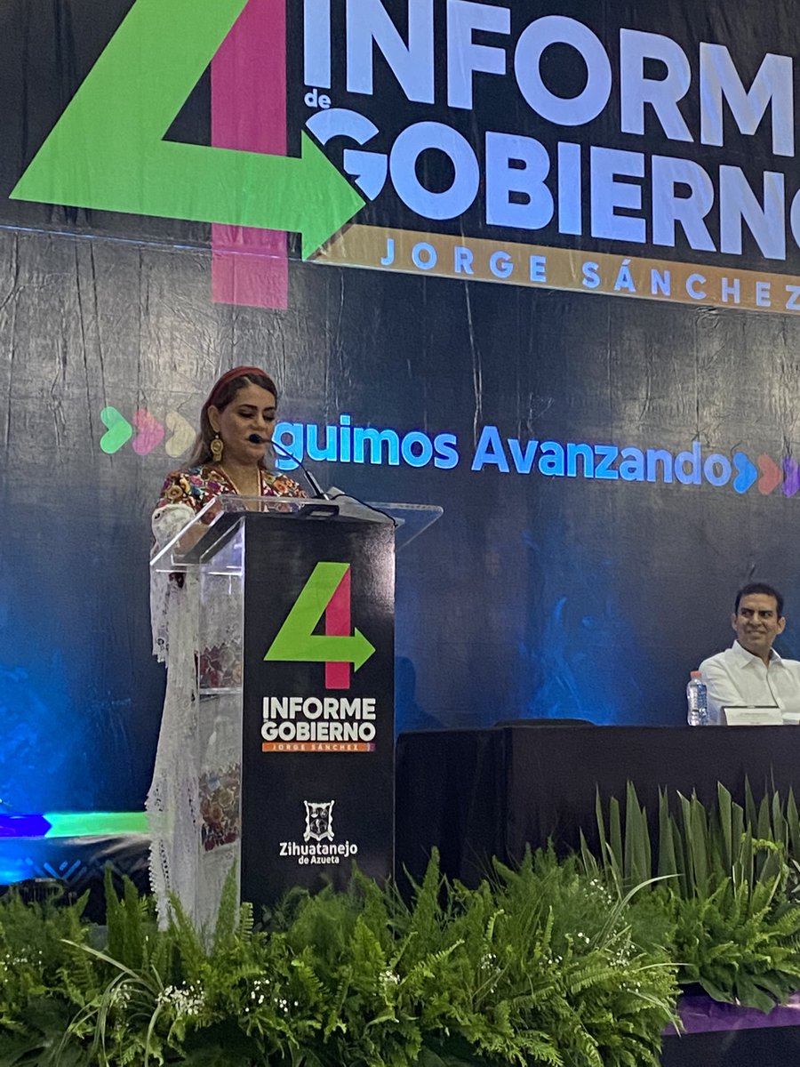 UN GRAN GUSTO ACOMPAÑAR A MI AMIGO JORGE SANCHEZ ALLEC, PRESIDENTE MUNICIPAL DE ZIHUATANEJO DE AZUETA, EN  SU 4o INFORME DE GOBIERNO. 
ADELANTE, A SEGUIR AVANZANDO,  CON ESA GRAN GESTIÓN, ENHORABUENA.