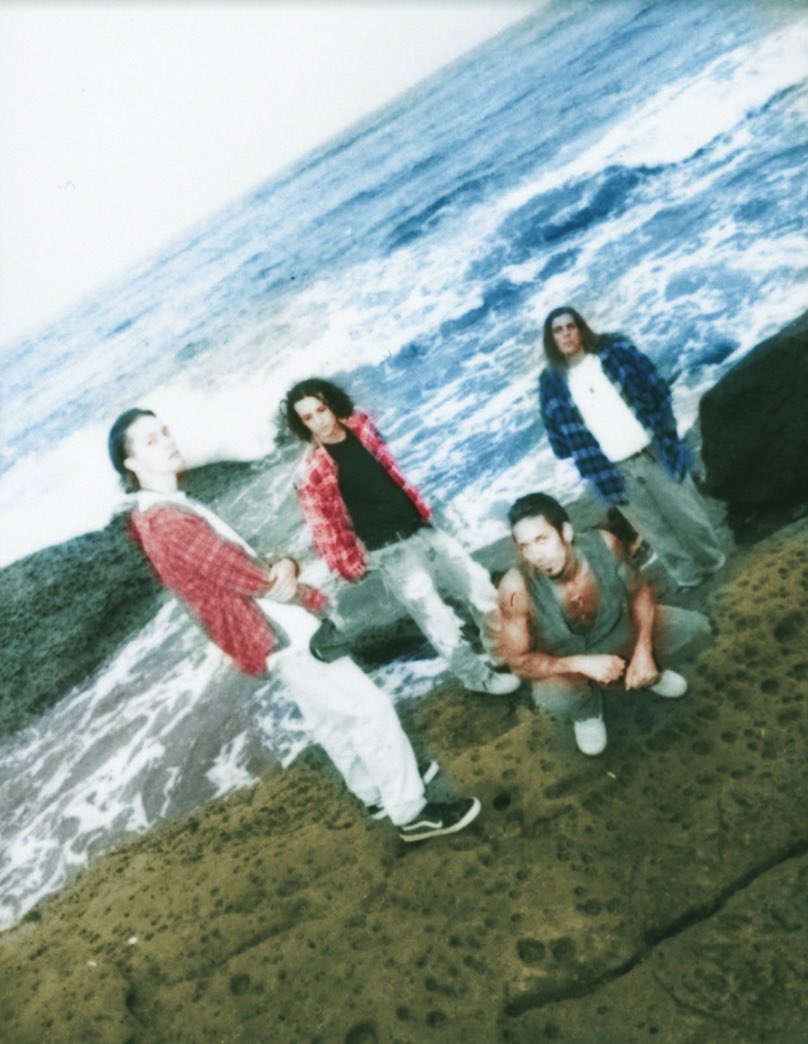 therealgreydaze's tweet photo. #retropic #oceanside #california #greydaze #foryouchester #friends 
Photo credit Mike Walliser 
circa ‘95 https://t.co/VsfLUVTwJR