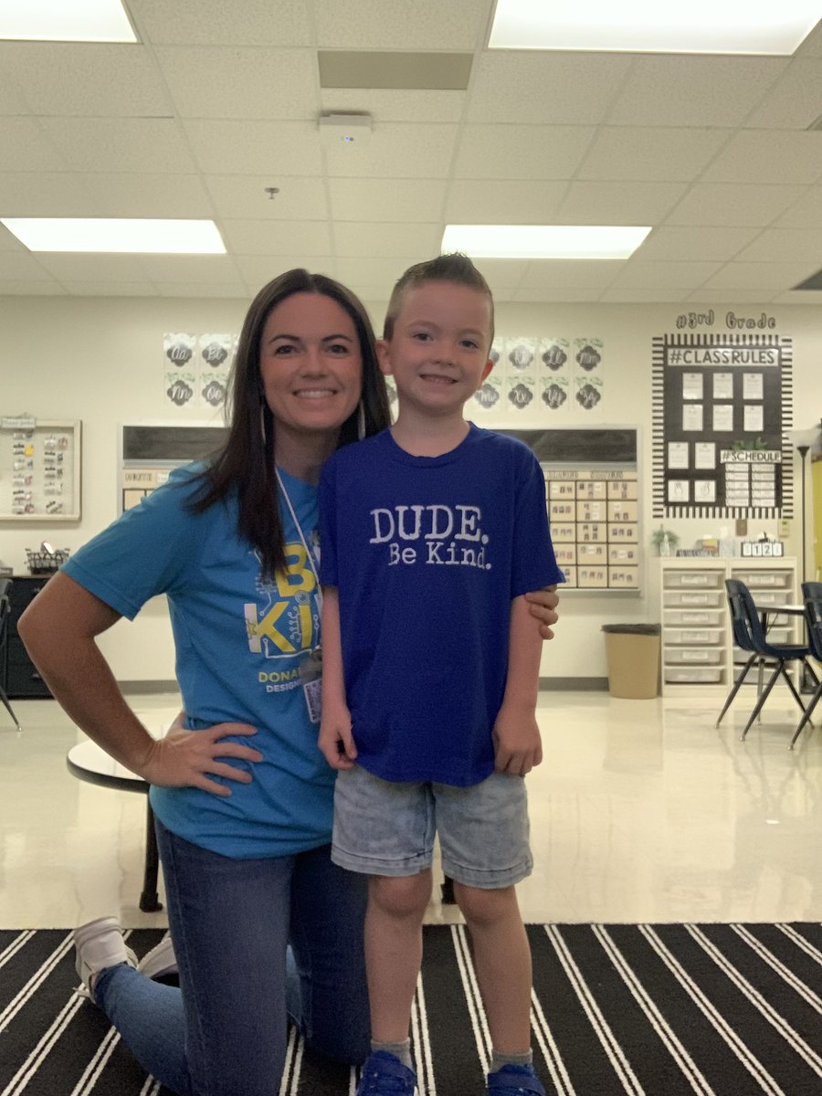 Donald3rdGrade's tweet photo. It’s so fun having my son at my school. His first Kindness Day was a success. @Donald_ES @LISDSTEM #ONELISD https://t.co/2N96cBJp4v