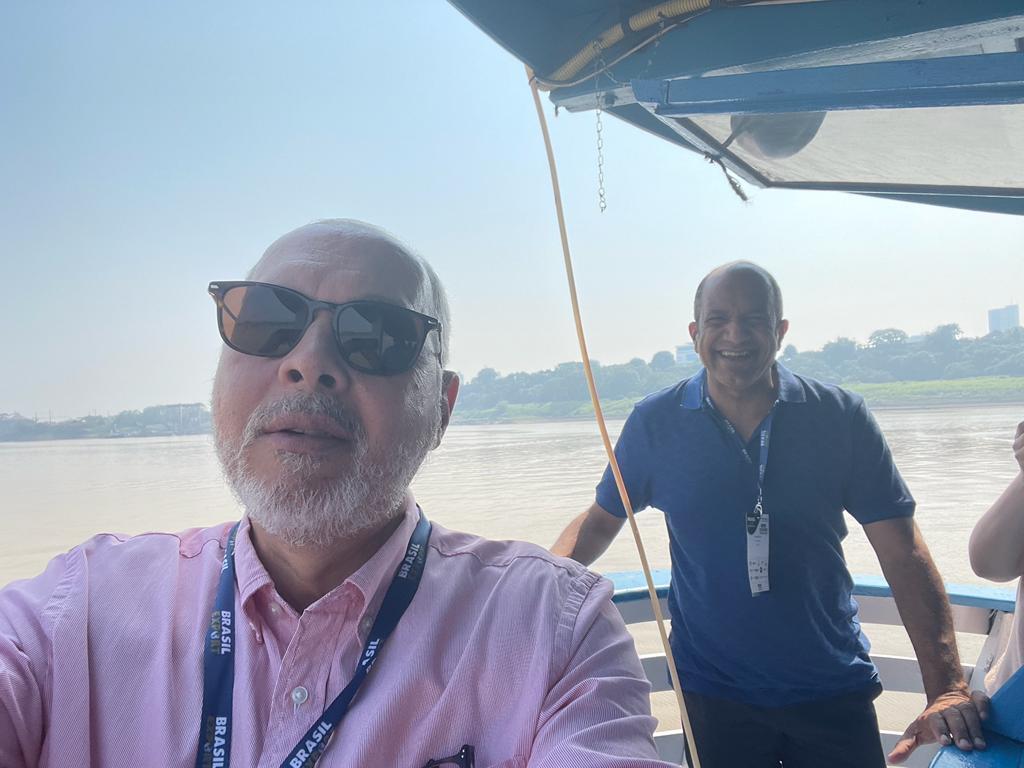 fenopoficial's tweet photo. Começou hoje o Norte Export 2022, realizado na sede da Federação das Indústrias do Estado de Rondônia (FIERO), em Porto Velho. Hoje, visita técnica em navegação ao porto organizado de Porto Velho (RO) e terminais privados da região.
#norteexport #brasilexport #fenop https://t.co/zvvoT9gjiJ