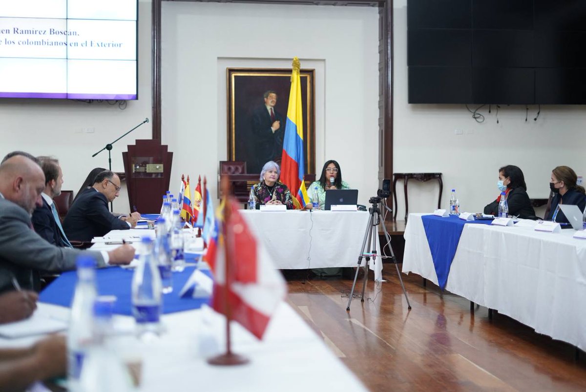 CamaraColombia's tweet photo. #HoyEnCámara #PrimerForo sobre la migración colombiana en el exterior, espacio para la articulación de la visión de la ciudadanía migrante con la institucional. #ForoMigracionColombiana https://t.co/K4rHliqLg0