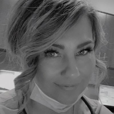 Rachel 🧡☠️🖤 tweet media