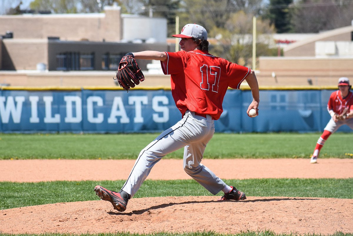 Congratulations to Justin Sargent on his commitment to playing college baseball at SUNY Plattsburgh. 
#silverwarriorsbaseballfamily