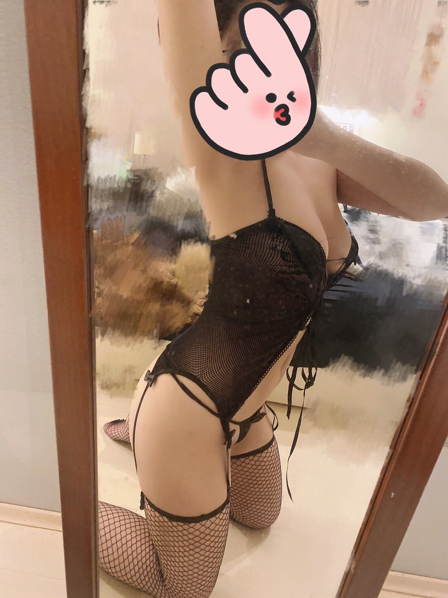 wawa__5777's tweet photo. 入秋好物推薦：我❤️
Line：md85777
https://t.co/GaZzD0HGi7
#台中油壓 #油壓 #個人工作室 #舒壓按摩個人工作室 https://t.co/rsvRBTusWd