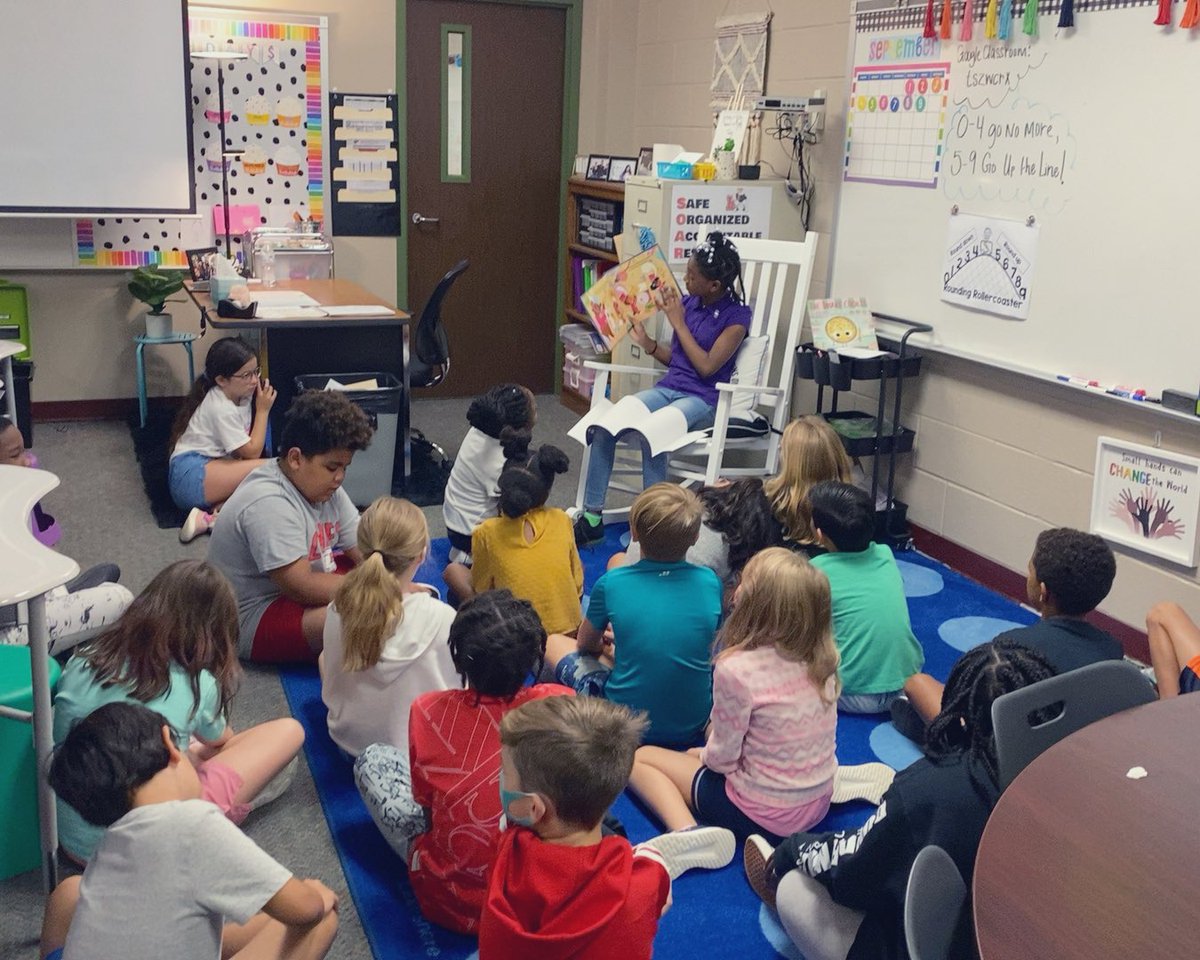 Kendria Knox (@msknox_ese) on Twitter photo We enjoyed listening to our special guest from 5th read to us today. Thank you <a href="/TeamThompsonESE/">Chelsea Thompson</a>! She did a great job ! #eseSOAR We enjoyed listening to our special guest from 5th read to us today. Thank you <a href="/TeamThompsonESE/">Chelsea Thompson</a>! She did a great job ! #eseSOAR
