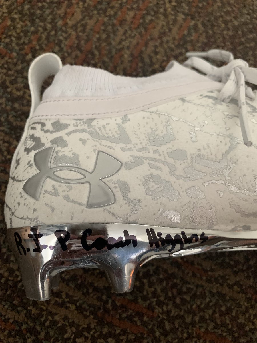 coachajcovan's tweet photo. Honored two special men this past weekend of during the GWU vs. CCU football game: Coach James Higgins (deceased) and fellow long snapper @TrippSmith52 to let them know they were with me in heart, mind, and spirit. #TrippStrong https://t.co/Ps36aESpJi