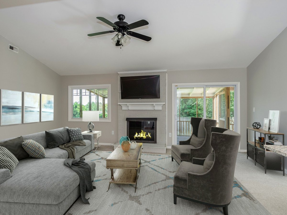 virtuallystaged's tweet photo. Are you ready to freshen up your vacant listing for just $35.00 per photo? 🏠 I offer affordable Virtual Staging & Virtual Landscaping Services! Visit my website for more information: https://t.co/iDI2UiV6P1
#realestatemarketing #virtualstaging #virtuallystaged https://t.co/7gaEkpDXY0