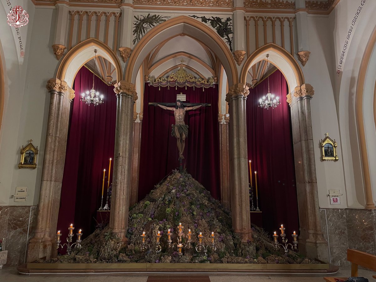HdadSalud's tweet photo. | CULTOS | El Stmo. Cristo de la Esperanza en su Gran Amor ya se encuentra en la capilla de la reliquia de San Manuel González, para sus cultos con motivo de la Exaltación de la Cruz, que comenzarán, D.M, hoy martes 13 de septiembre con la oración comunitaria.
#CofradiasMLG https://t.co/t8o2yHjFnj