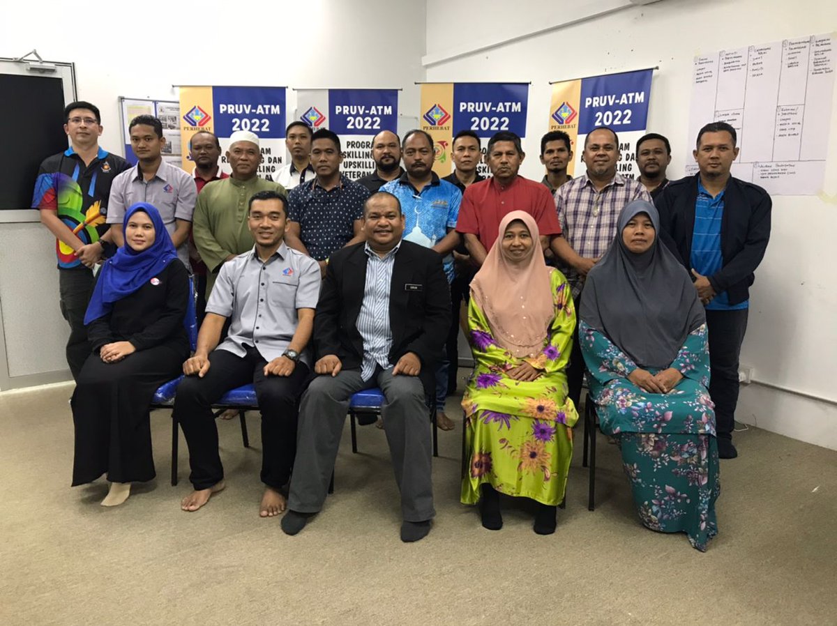 PERHEBATMy's tweet photo. PERHEBAT Pulau Pinang
KURSUS PELABELAN BARCODE
8 - 9 2022
Kursus yang disertai Veteran ATM ini bermatlamat membimbing & memberi pendedahan berkaitan pelabelan produk, pemasaran & bimbingan pembiayaan
#PRUVATM #PRUV #PascaLP #KerjayaKedua #KebajikanVeteran #barcode #label https://t.co/62A4AFG3U8