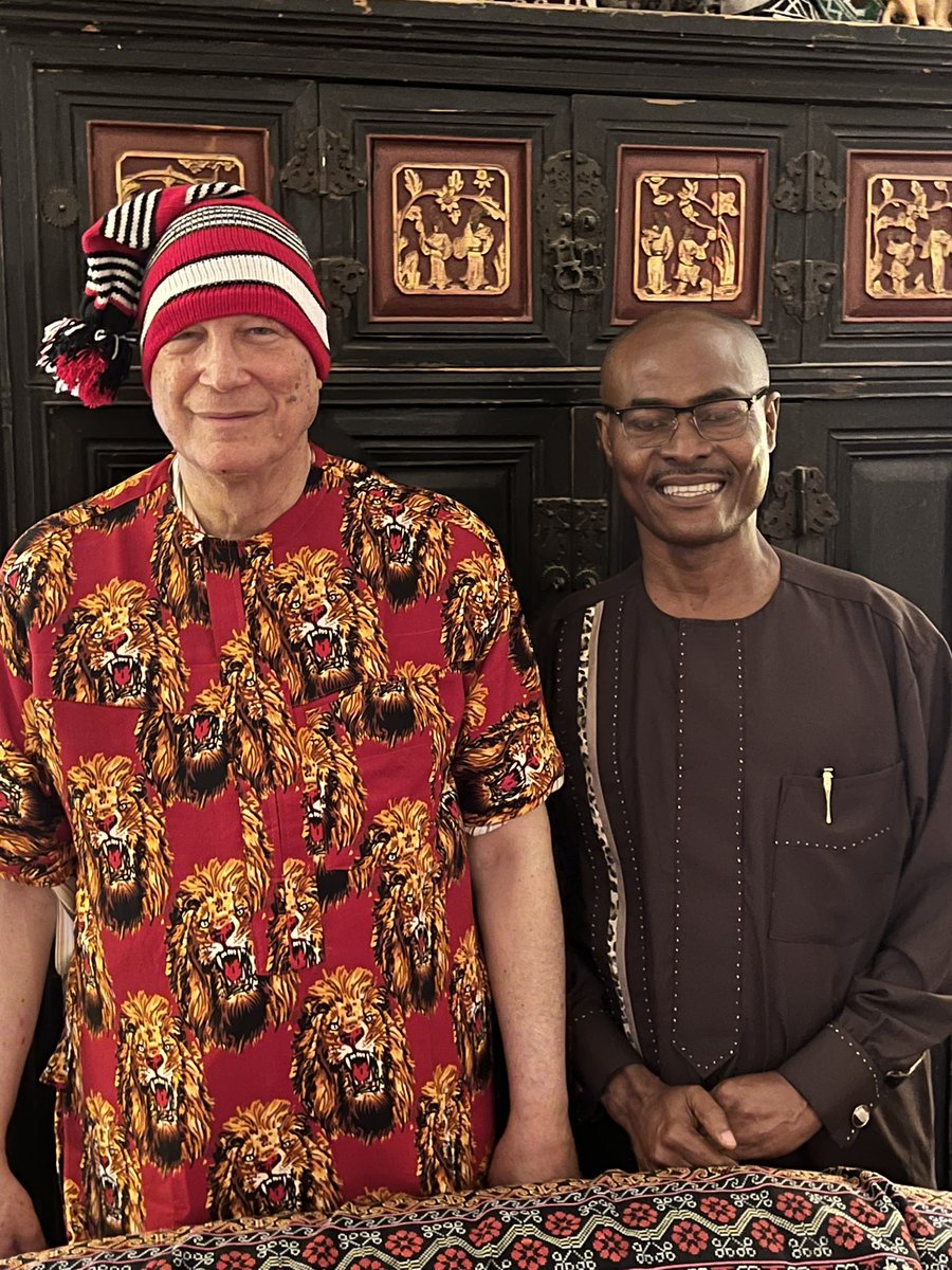 EkwoMichael's tweet photo. Prof. Robert Schwartz of the Rutgers University’s School of Medicine one of the lead speakers at the Enugu Security Summit in Nigeria. Adorned in Nigerian native attire, Bob spoke on health security and Africa. https://t.co/Q7WVJOgqME https://t.co/bfWiA980vm