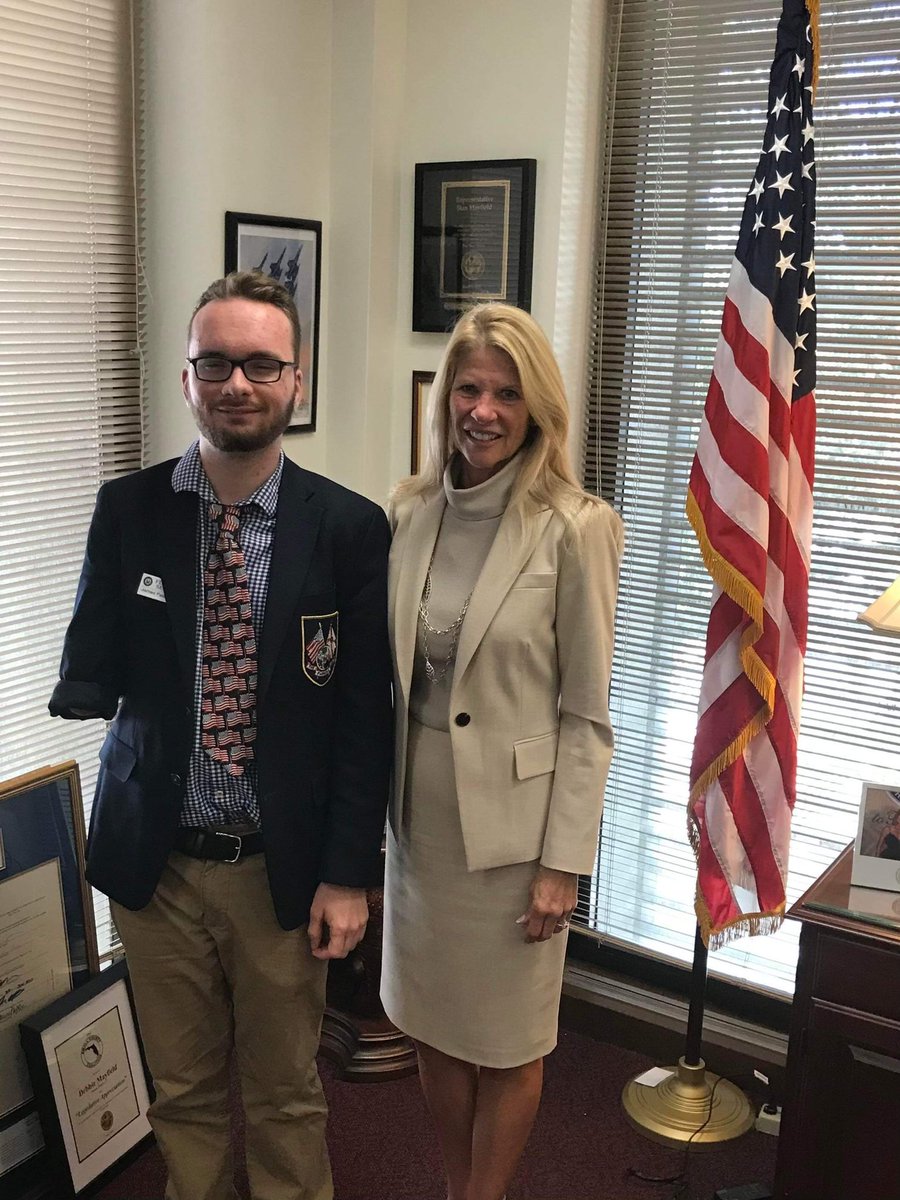 _falardeau's tweet photo. @debbie_mayfield Thank you @debbie_mayfield for featuring #WyattFalardeau in the newsletter and giving him such opportunities! @albioncollege @VBHSNation https://t.co/KjpB3dAxnY