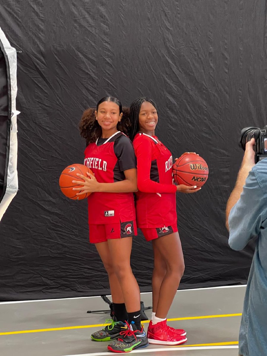 <a href="/AniiyaJoHnson/">Aniiya</a> and Desirai Chappell, the future! 
#WeOverMe
#DiamondElite
#CommitToIt