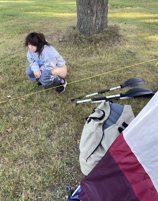My man caught these precious candid moments while camping 🤣⛺️ https://t.co/6IuxyAGkbW
