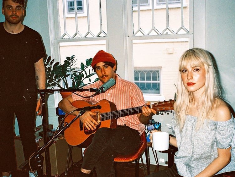 Pcharts's tweet photo. 12 of 19 paramore concerts are already sold out! https://t.co/lX4zaQjxCV