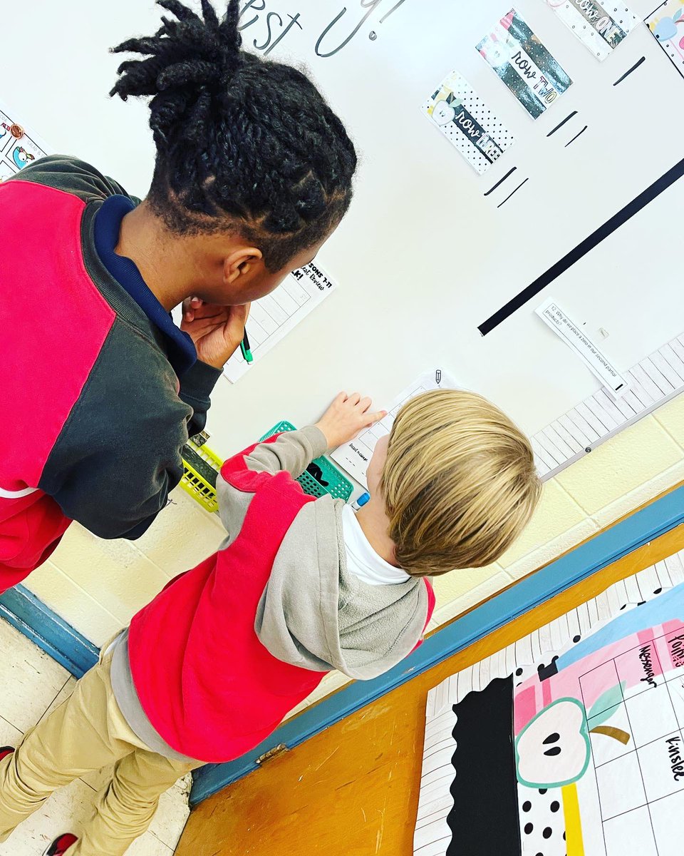 RaquelRay12's tweet photo. Gallery walk to review multi-digit multiplication in 5th grade https://t.co/Pz5XQGL9LK