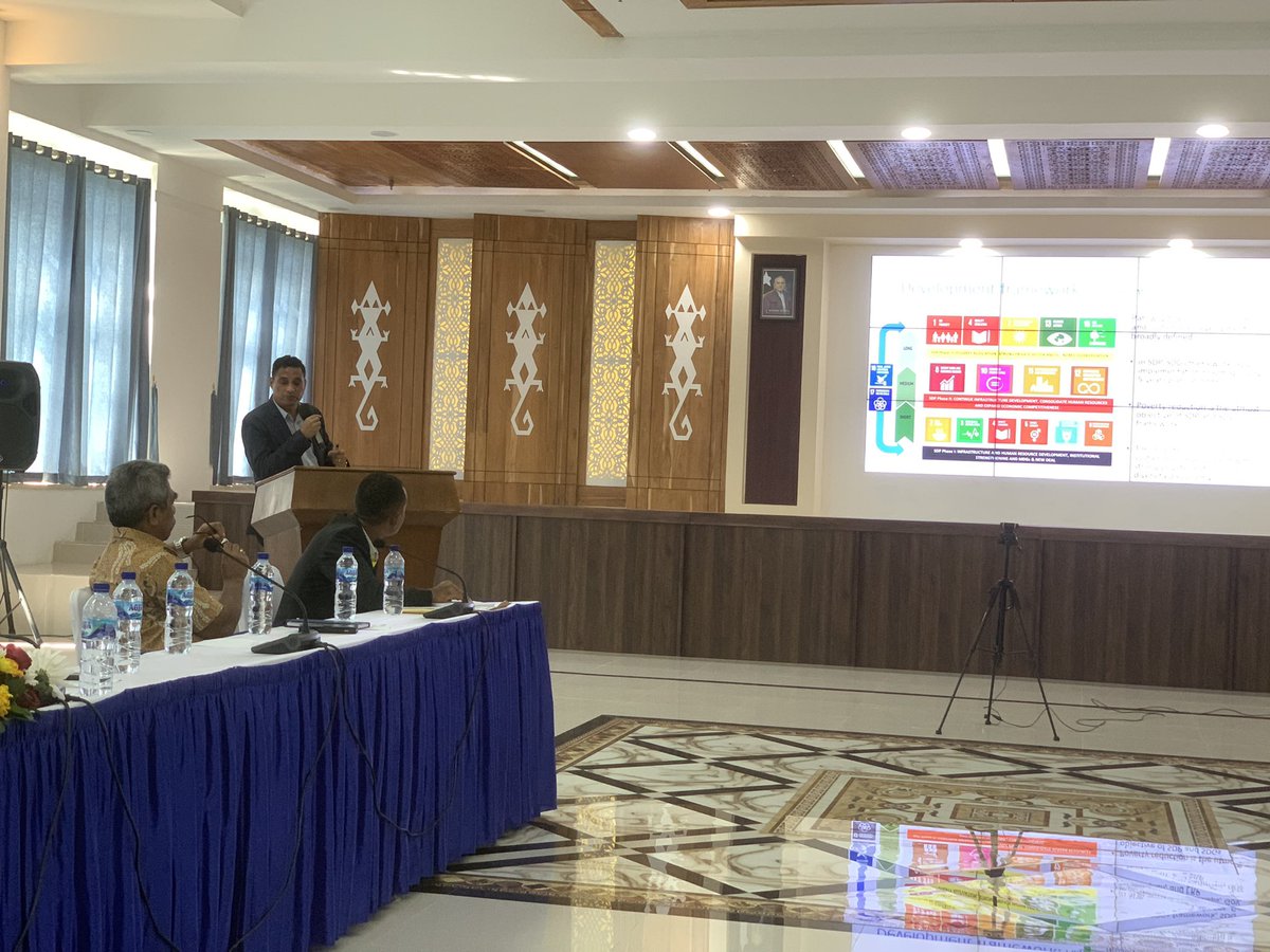 roytrivedy's tweet photo. Happening now - Fabulous presentation by Maun Helder Lopes on #LDCGraduation &amp; progress on #SDGs in #TimorLeste as part of the #MNEC, #ESCAP &amp; #UNCT Timor-Leste organized workshop https://t.co/FzyA7hnTwf