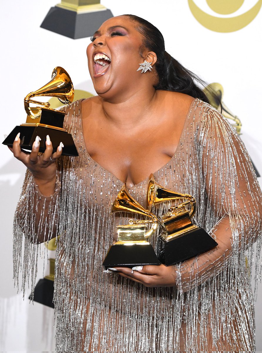 chartslizzo's tweet photo. LIZZO, 3X GRAMMY WINNER &amp; EMMY AWARD WINNER! #Emmys2022 https://t.co/mmjekrCt5w