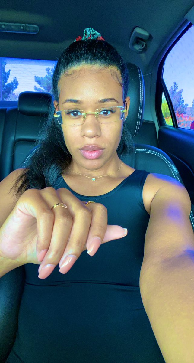PcbUreads's tweet photo. Is natural still in?🤗 #face #facecard https://t.co/J83BYX9Fpw