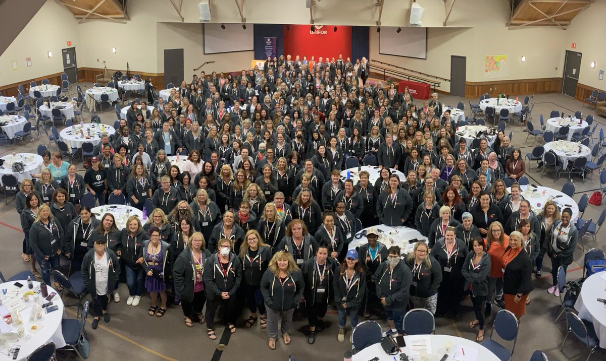 Hundreds of <a href="/UniforWomen/">Tracey Ramsey</a> are at the #Unifor Family Education Centre for the #Unstoppable2022 Women's Conference. 

Can you find yourself or a sister from your Local in the group photo?

#canfem #canlab