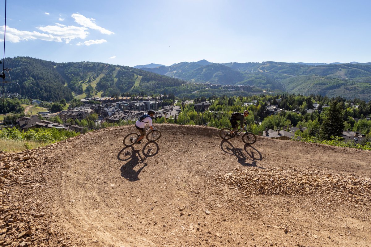 Deer_Valley's tweet photo. Private and group bike lessons are available at #DeerValley Friday - Sunday through September 25. Book yours here: https://t.co/KoKPiIWgD2 https://t.co/HO4cgp1NPb